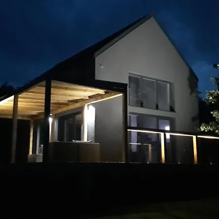 Calm House - Dom Nad Jeziorem Do Wynajecia