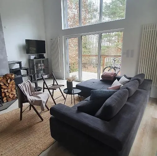 Βίλα Calm House - Dom Nad Jeziorem Do Wynajecia